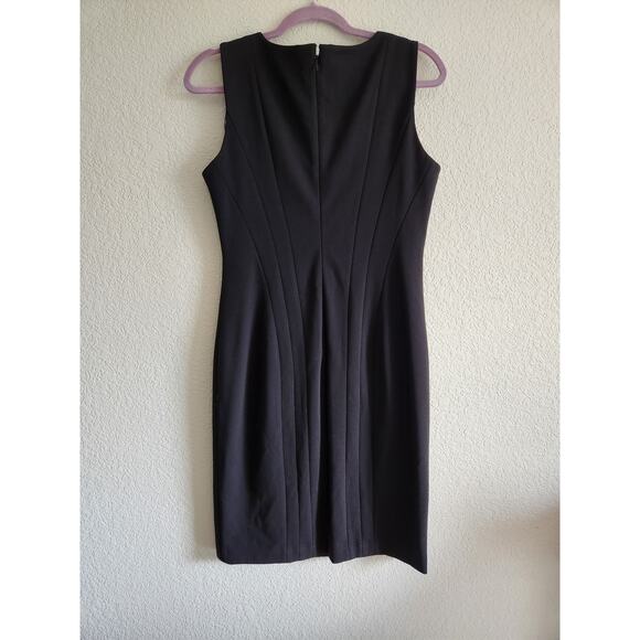 Calvin Klein Women's Sheath Sleeveless Deep V-Neck Dress 8 - Picture 3 of 7